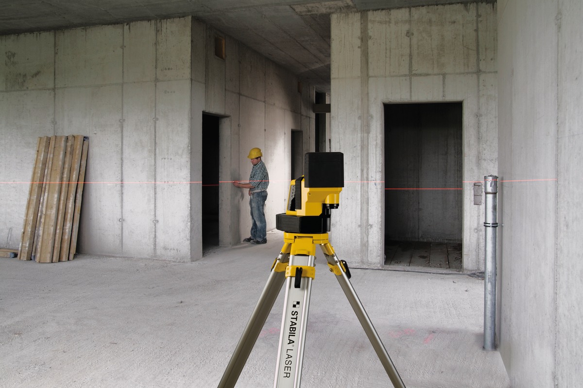 DV03 MPLA180L APL LA180L 04